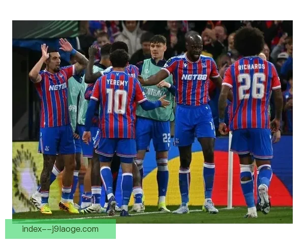 阿斯顿维拉主场2-1逆转击败里尔 迎来欧协联小组赛胜利 阿斯顿维拉主场2-1逆转击败里尔 迎来欧协联小组赛胜利