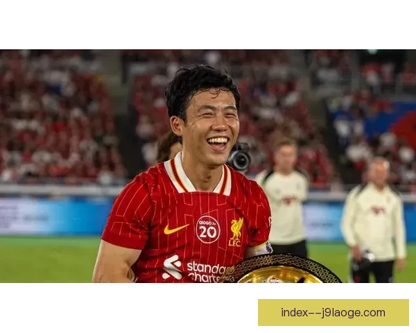 远藤航加盟利物浦引发中场新格局克洛普战术拼图终补齐征程再启航 远藤航加盟利物浦引发中场新格局克洛普战术拼图终补齐征程再启航